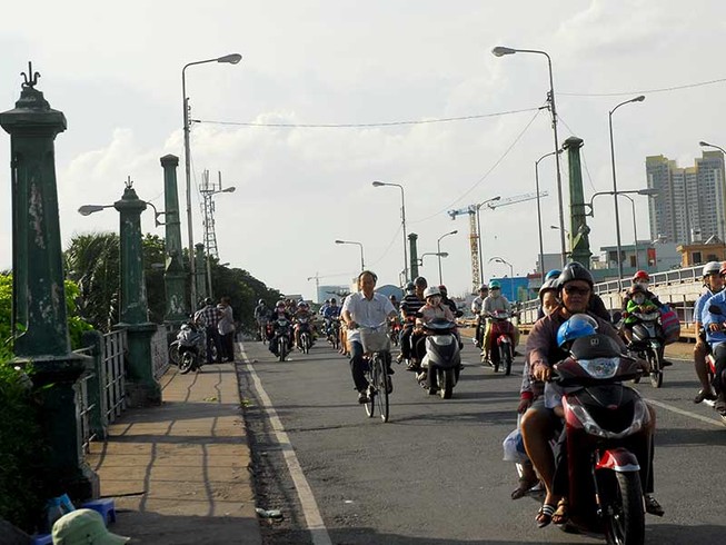 Thương lắm, cầu Nhị Thiên Đường