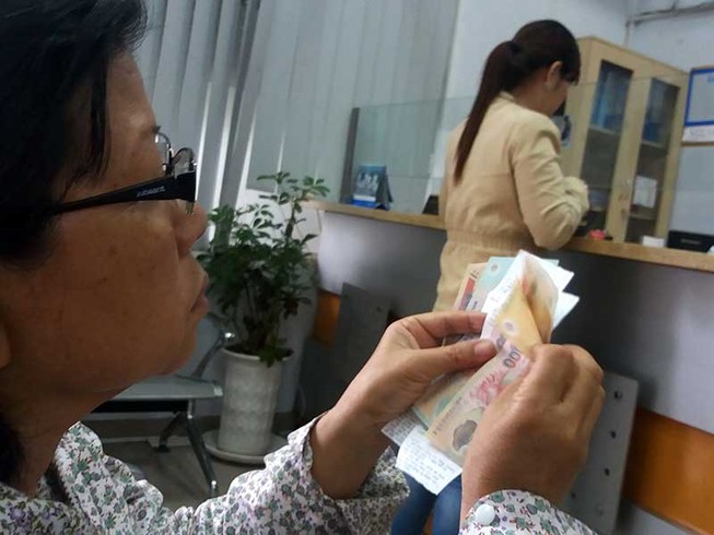 Những cách trả tiền điện bạn cần biết