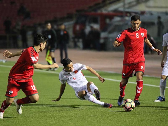 Asian Cup: Đua với Afghanistan lấy suất nhì bảng