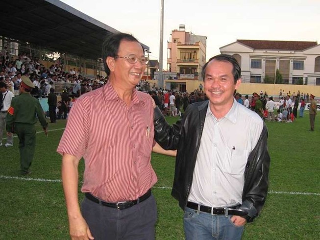Miệng nhà quan…
