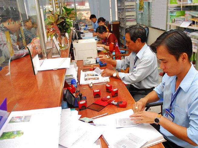 Gần 300 cán bộ xin nghỉ, không phải chuyện xấu