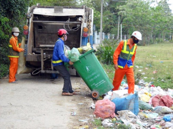Ba lý do cần tăng mức phí thu gom rác
