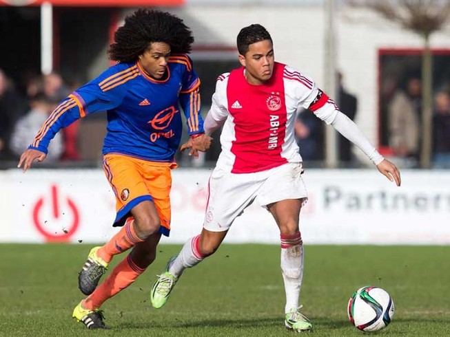 Ajax một thời vang bóng