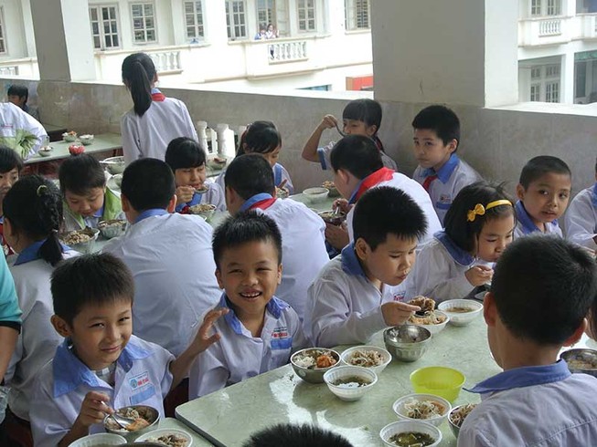 Phần mềm xây dựng thực đơn bữa ăn bán trú