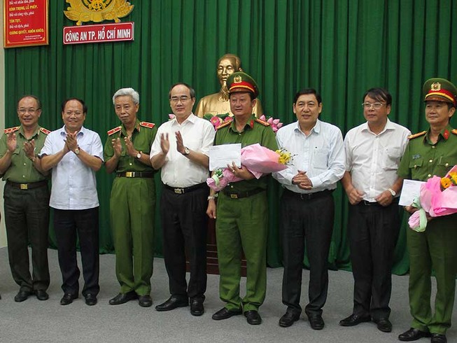 Thưởng nóng ban chuyên án phá xưởng ma túy ‘khủng’