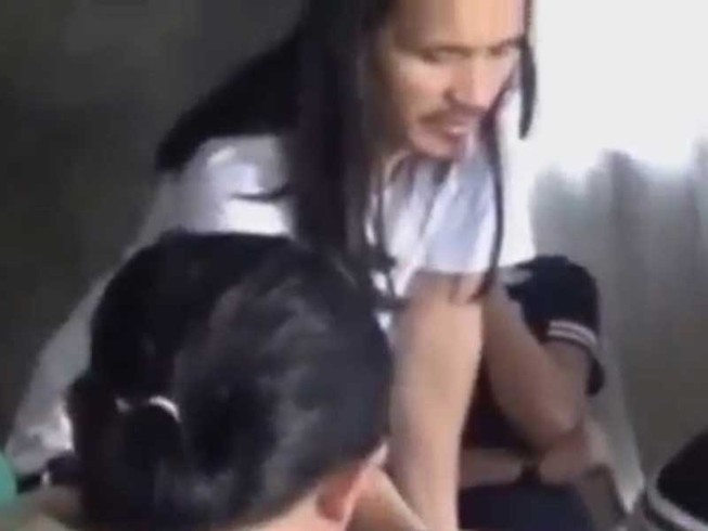 Đại gia đình khủng bố làm Philippines khiếp sợ