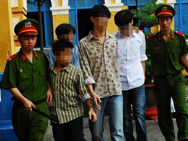 Thông qua BLHS 2015 với nhiều điểm mới
