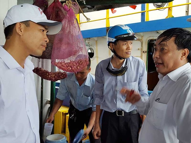 Vụ tàu thép: Nam Triệu sẽ thay 11 máy mới cho dân