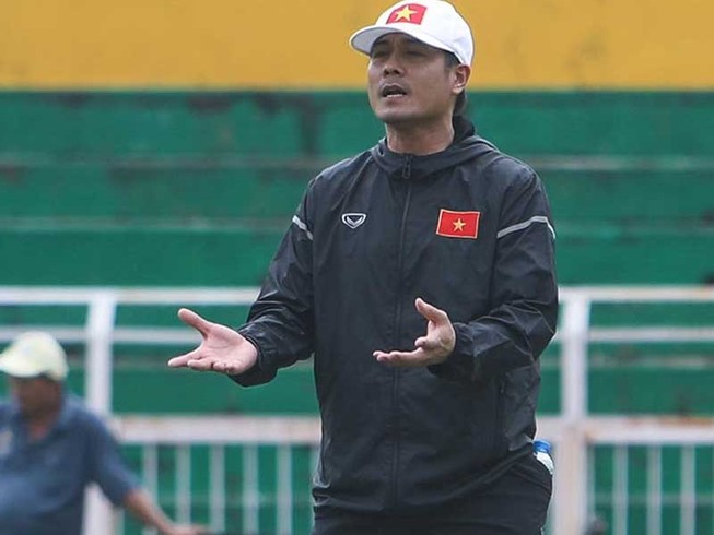 Tương lai của HLV Hữu Thắng là tại SEA Games!