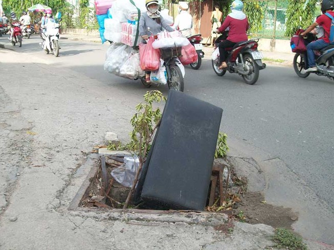 Hố ga nguy hiểm
