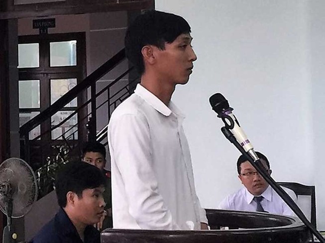 Người bị giam kêu oan cho người tại ngoại