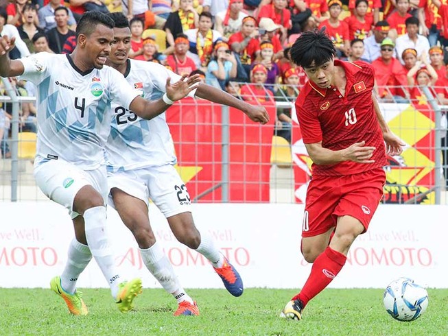 Công Phượng cứ chơi theo kiểu mình thích!