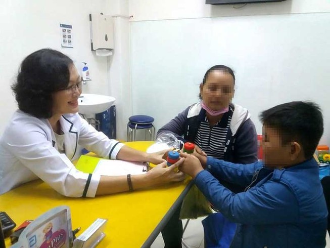 Vĩnh biệt ‘bà tiên xanh’ của những đứa trẻ đặc biệt