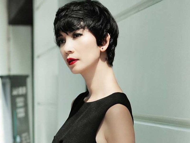 Xuân Lan cù rủ 120 cặp mẹ và con diễn thời trang