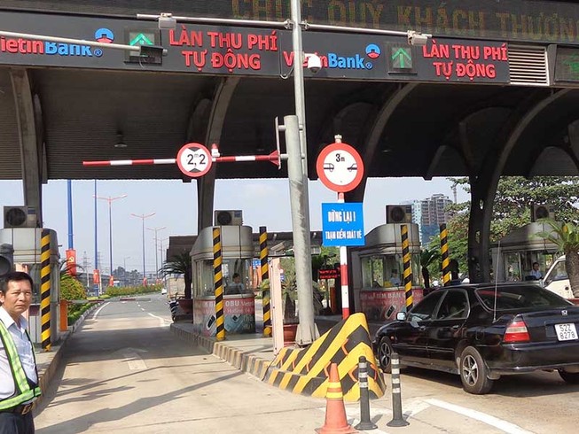 Nhọc nhằn triển khai thu phí BOT không dừng