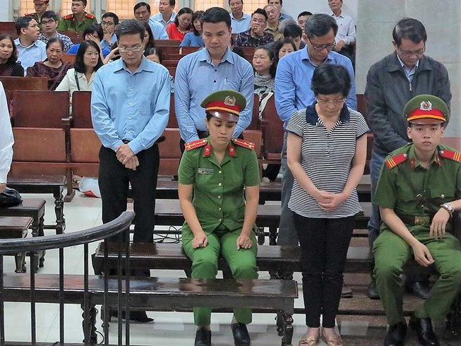 Cựu ĐBQH Thu Nga kêu oan nhưng tòa tuyên chung thân