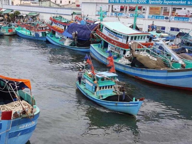 Áp thấp kép đe dọa Nam bộ, Nam Trung bộ