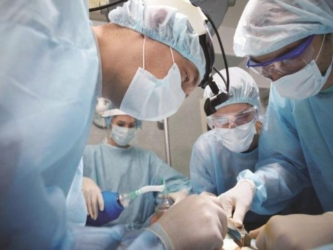 Cứu sống một bệnh nhân vỡ tim vì gặp tai nạn hy hữu