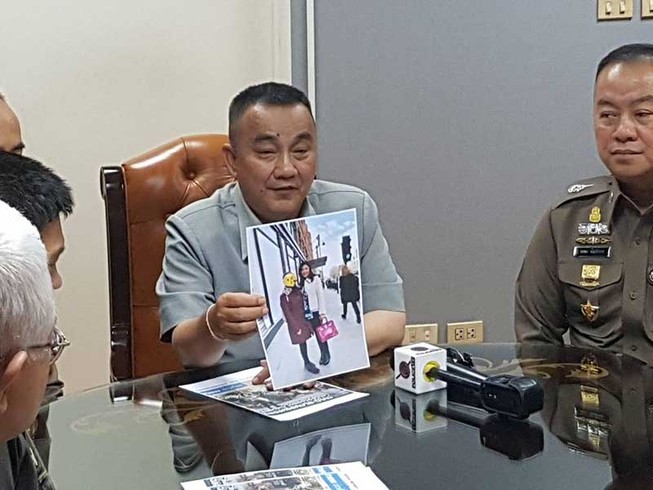 Rộ ảnh bà Yingluck ở Anh: Cảnh sát Thái vào cuộc