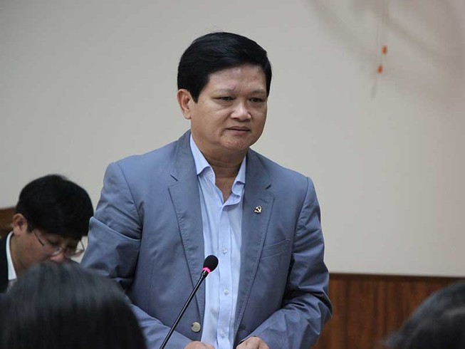 Đà Nẵng mổ xẻ chuyện DN núp sau chính quyền