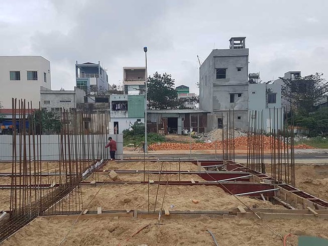 Bán đất nhưng không chịu thu… đủ tiền