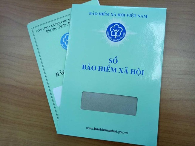 Mất sổ BHXH, thủ tục làm lại ra sao?