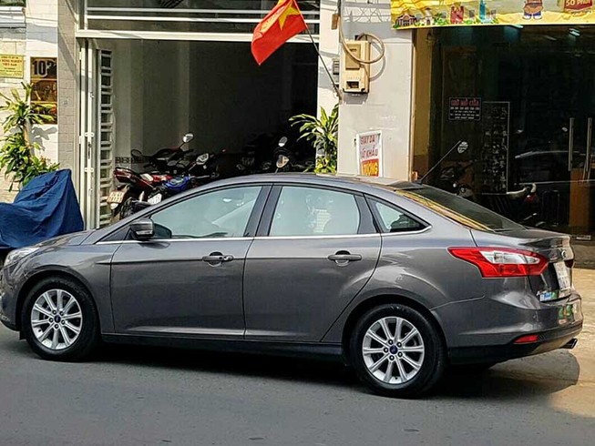 Khách hàng bức xúc với ô tô Ford bị lỗi nguy hiểm