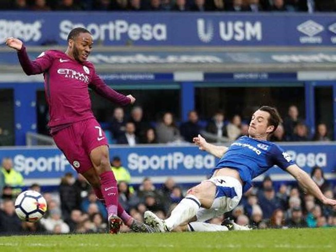 Man. City còn một bước lên thiên đàng