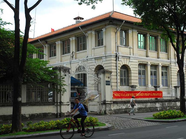 Ngôi nhà Thượng Thơ: Sao phải đập bỏ?