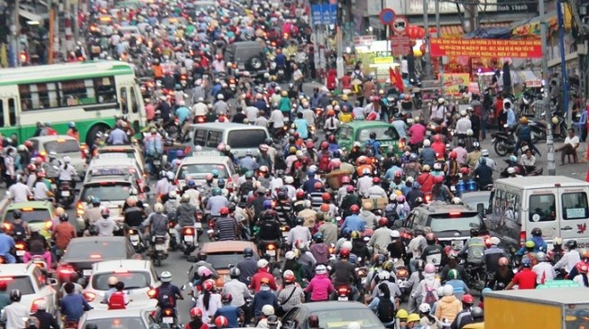Tiếp tục kiến nghị hạn chế xe cá nhân để giảm ùn tắc