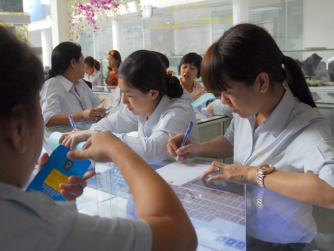 Ngân hàng ‘nói không’ với vàng miếng