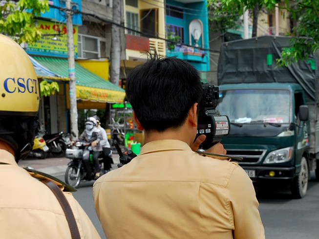 Đề xuất biện pháp mới cho CSGT bắt lỗi hiệu quả