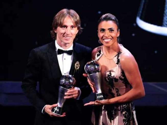 Sau triều đại 10 năm, Ronaldo và Messi đã mất rất nhiều