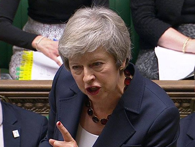 Chống thỏa thuận Brexit, bộ trưởng Anh từ chức