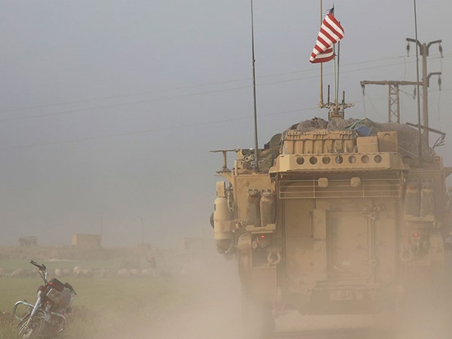 Ông Putin nói chờ xem ông Trump làm gì ở Syria