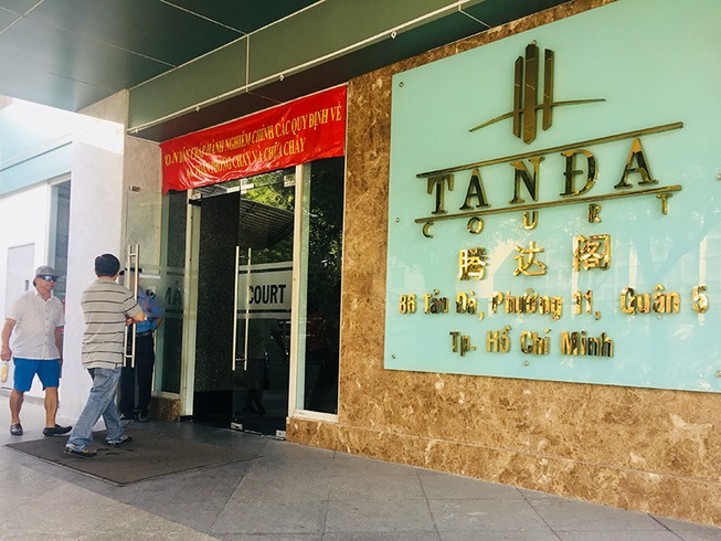Dân chung cư bức xúc vì tầng hầm bị đem bán