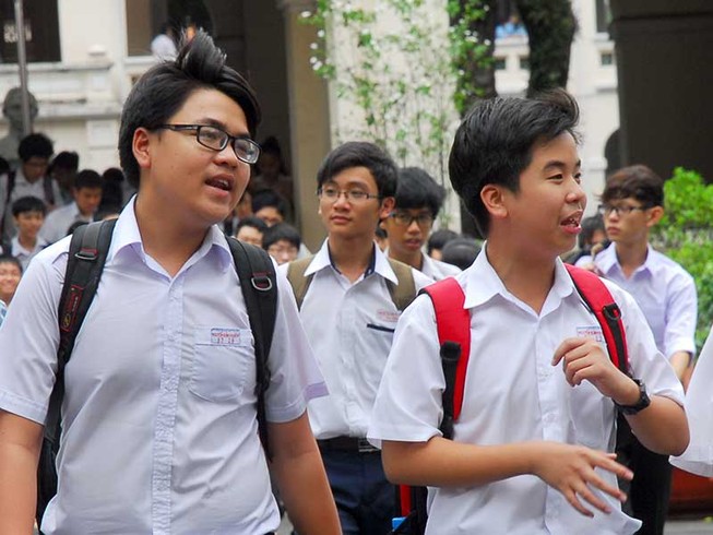 Xã hội hóa hay kinh doanh giáo dục?