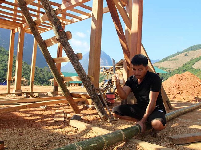 Gượng dậy từ miền ‘đất trắng’ đón xuân