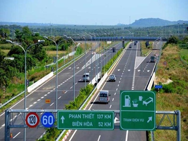 Không có quy định nào cấm xe lưu thông vĩnh viễn