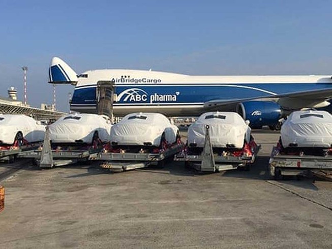 300 xe sang ‘mất tích’ sau hội nghị APEC
