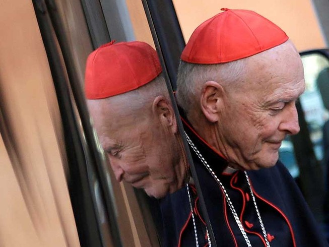 Vatican họp khẩn giải quyết nạn bê bối tình dục