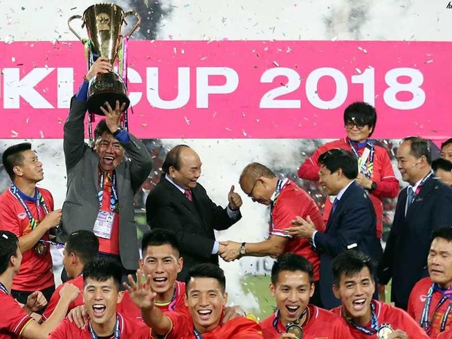 Vinh danh HLV Park Hang-seo: Dấu ấn thầy Hàn!