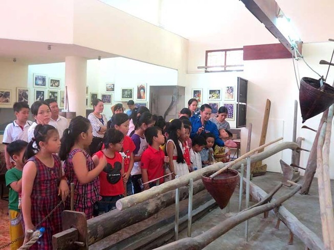 Đồng Tháp tăng cường giáo dục truyền thống lịch sử địa phương