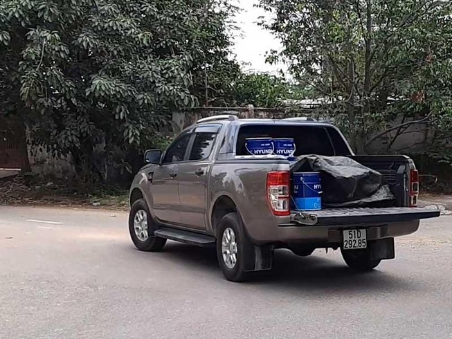 Điều tra: Theo chân chiếc xe chở nhớt giả