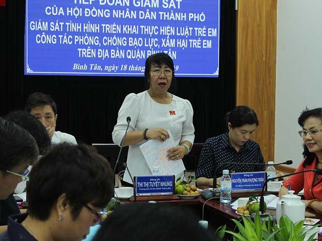 Chậm giám định trẻ bị xâm hại: Thủ tục hay đùn đẩy?