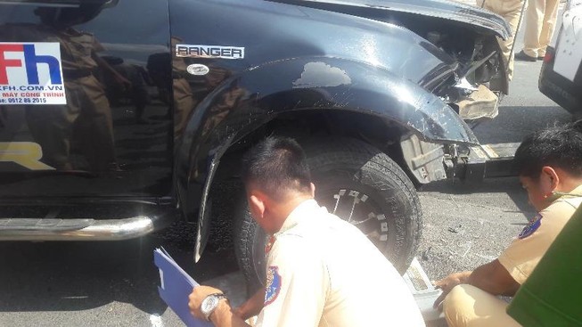 CSGT bị tai nạn và câu chuyện đôi giày
