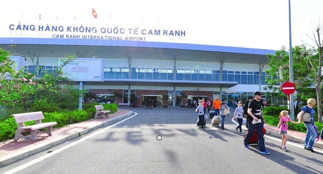 Bác tăng giá phục vụ khách quốc tế tại Cam Ranh