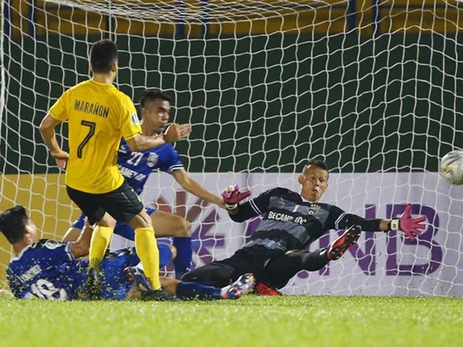 ‘Sát thủ’ Maranon hăm dọa nhà vô địch V-League