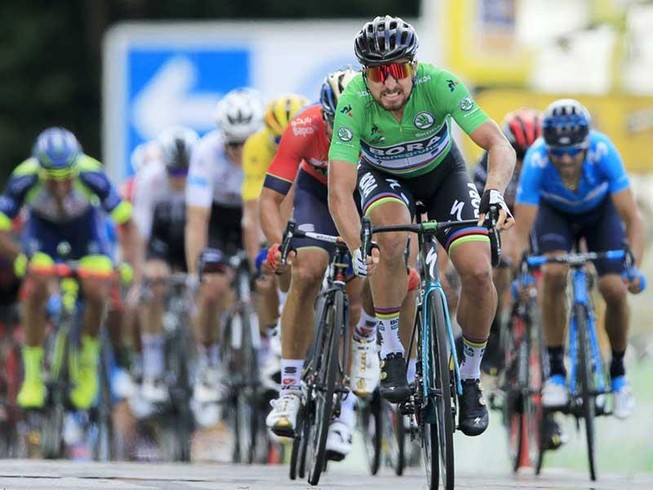 Phát hiện chất nổ nghi là khủng bố giải Tour de France