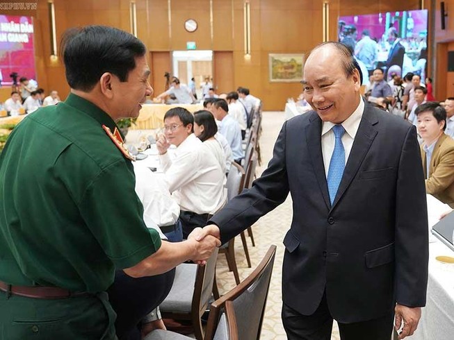 Thủ tướng: Quyết tâm làm cho được chính phủ điện tử